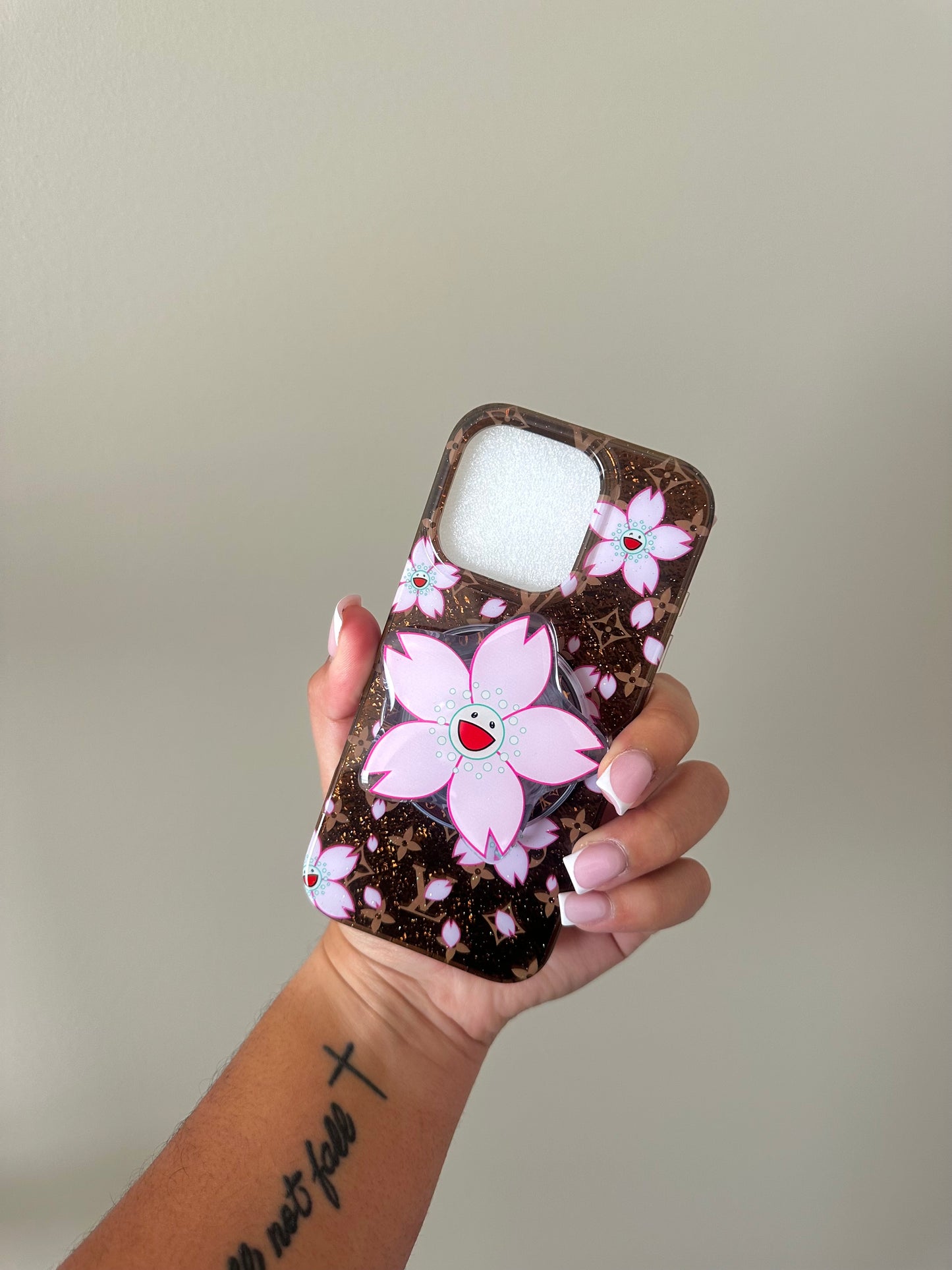 Brown Lotus Case ( Magnetic pop socket included )