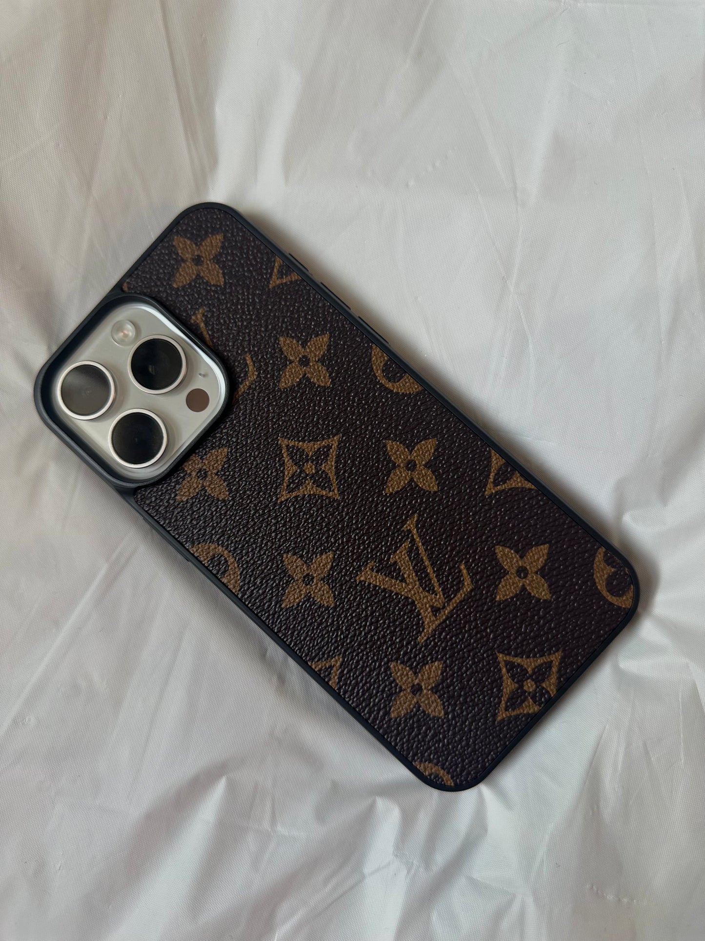 LV Monogram